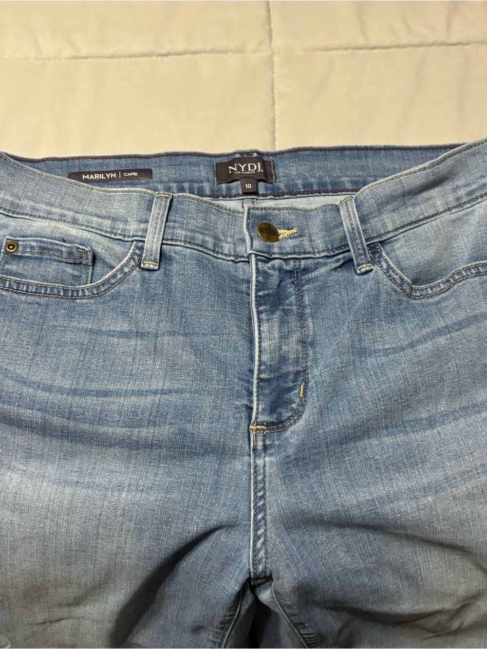 NYDJ Marilyn High-Rise Light Wash Capri Jeans